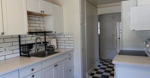 1070 Kirman Avenue, Reno, NV 89502 Photo
