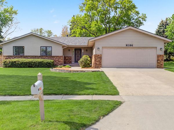 2126 Buchanan Drive, Ames, IA 50010