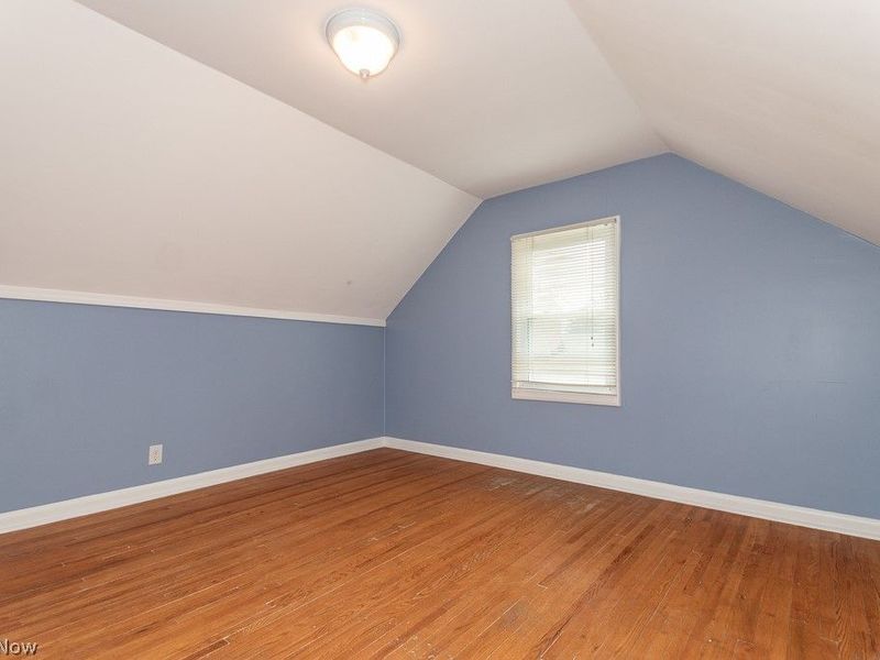 1557 Woodhurst Avenue, Mayfield Heights, OH 44124 Photo 25