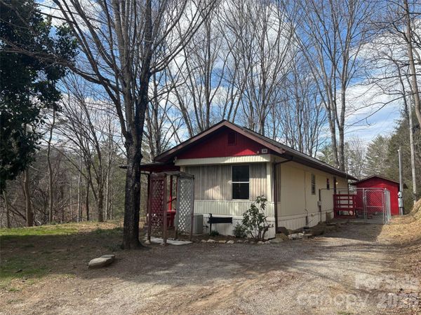 55 Celestial Lane , Whittier, NC 28789