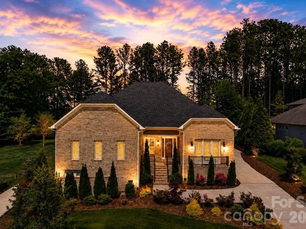 209 Holdsworth Drive, Mount Holly, NC 28120