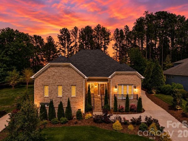 209 Holdsworth Drive, Mount Holly, NC 28120