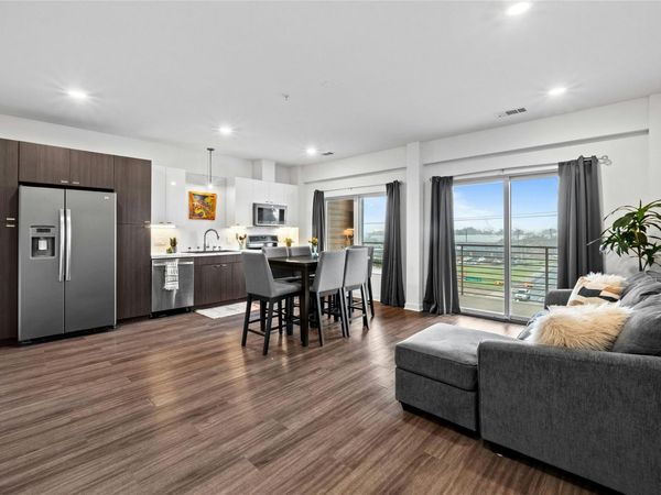4361 S Congress Ave , Unit 402, Austin, TX 78745