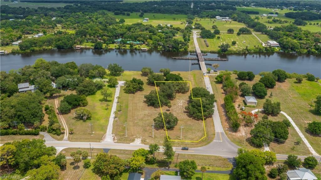 75 Ft Denaud Bridge Way, Labelle, FL 33935 Photo