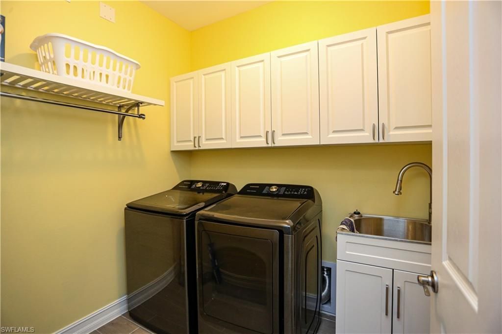 16579 Crescent Beach Way , Bonita Springs, FL 34135 Photo