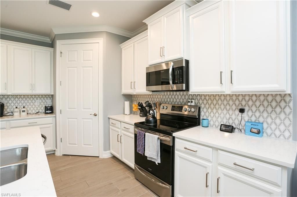 16579 Crescent Beach Way , Bonita Springs, FL 34135 Photo