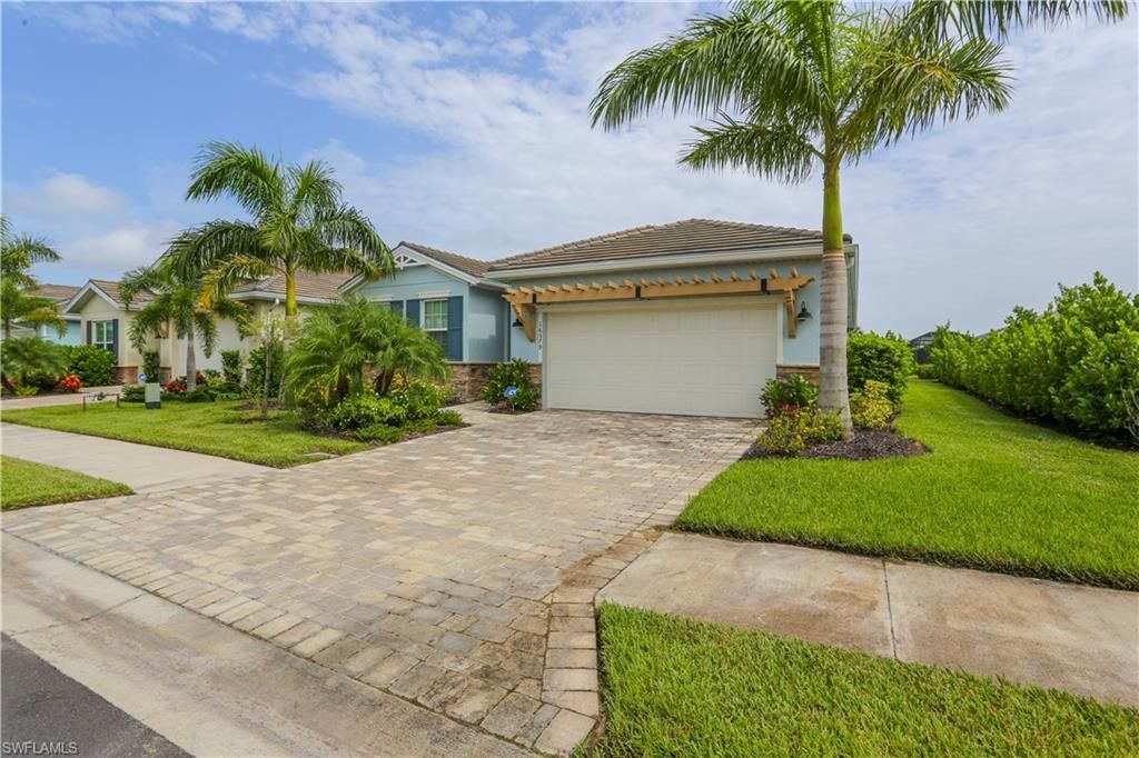 16579 Crescent Beach Way , Bonita Springs, FL 34135 Photo