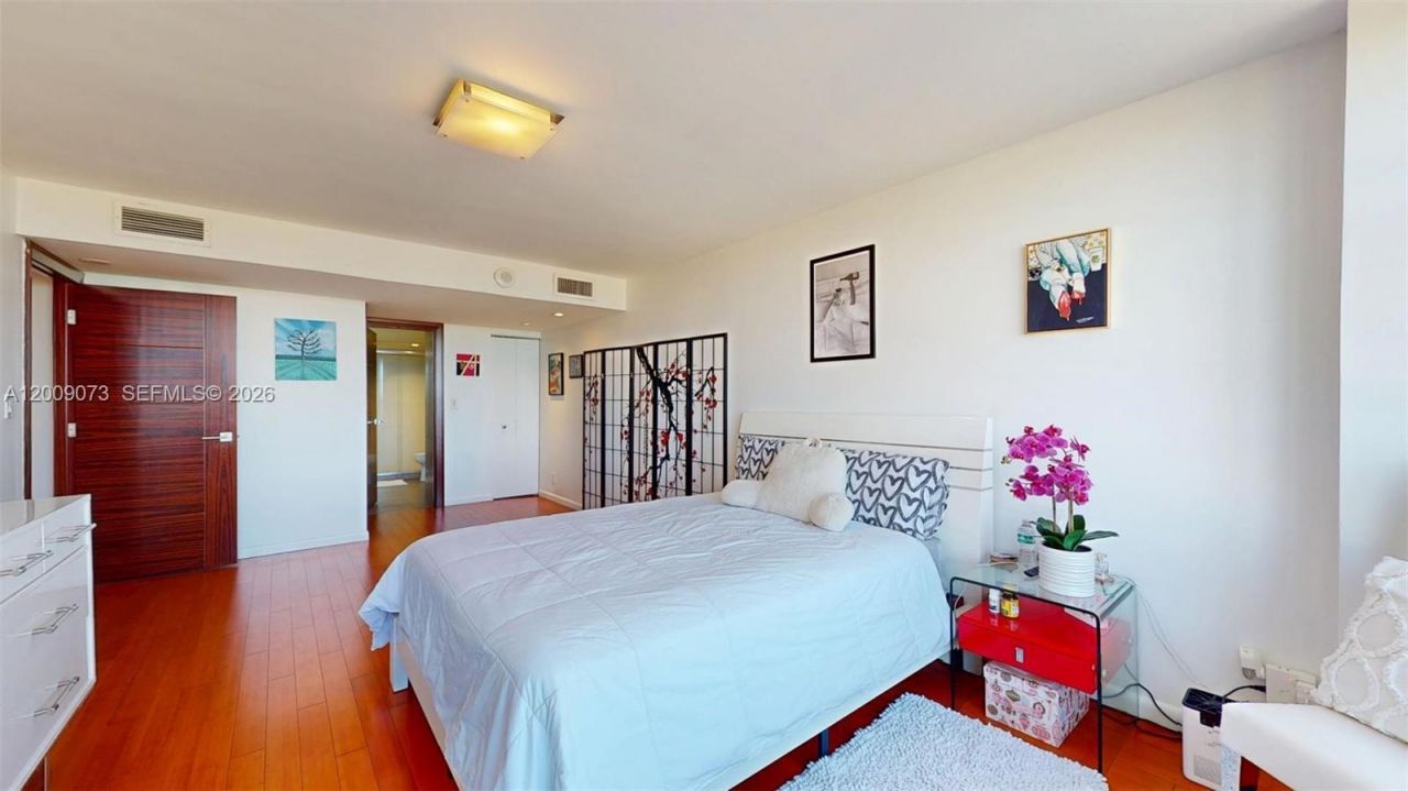 600 Three Islands Blvd , Unit 803, Hallandale Beach, FL 33009 Photo