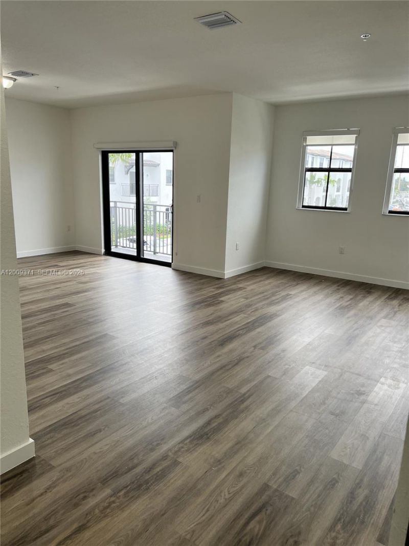 15540 SW 136th St , Unit 206, Miami, FL 33196 Photo