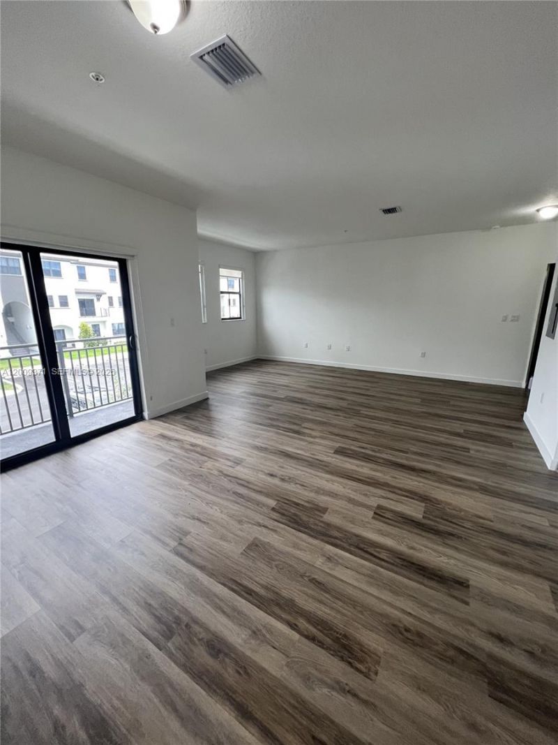 15540 SW 136th St , Unit 206, Miami, FL 33196 Photo