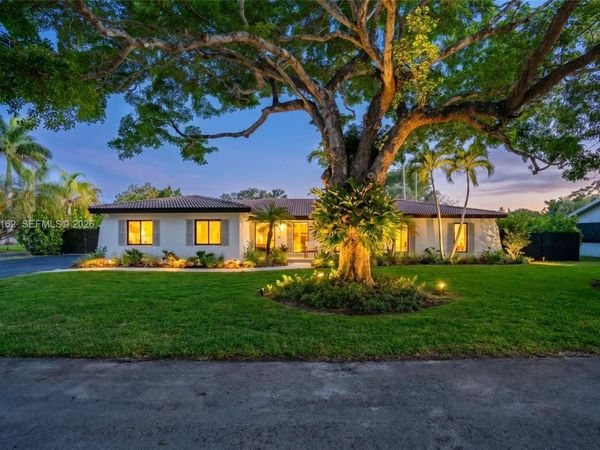 7500 SW 175th St , Palmetto Bay, FL 33157