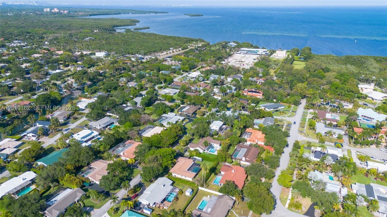 7500 SW 175th St, Palmetto Bay, FL 33157 Photo
