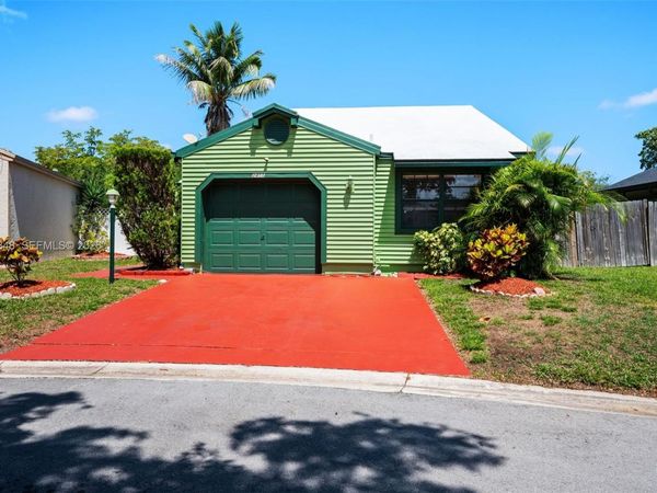 2411 SW 85th Ter , Miramar, FL 33025