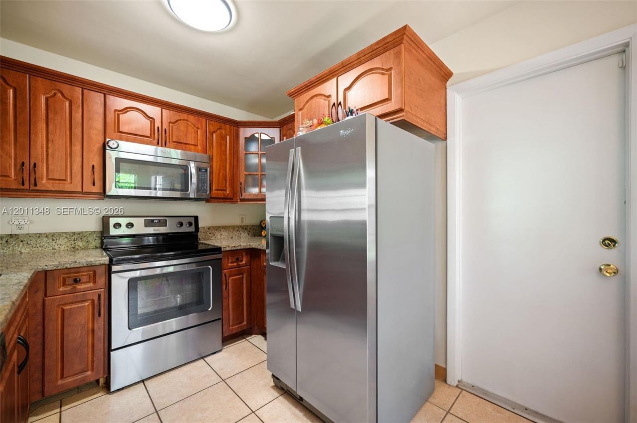 2411 SW 85th Ter, Miramar, FL 33025 Photo