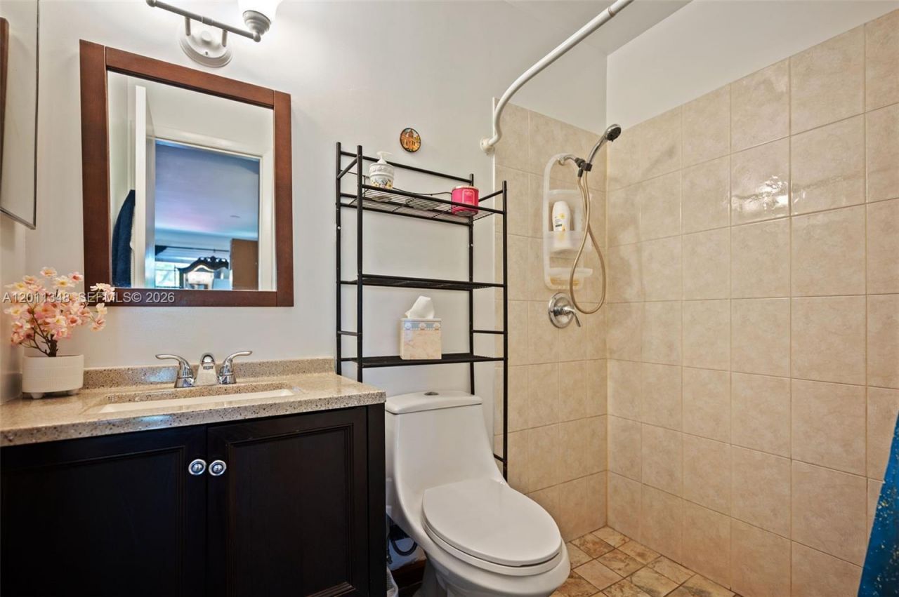 2411 SW 85th Ter, Miramar, FL 33025 Photo