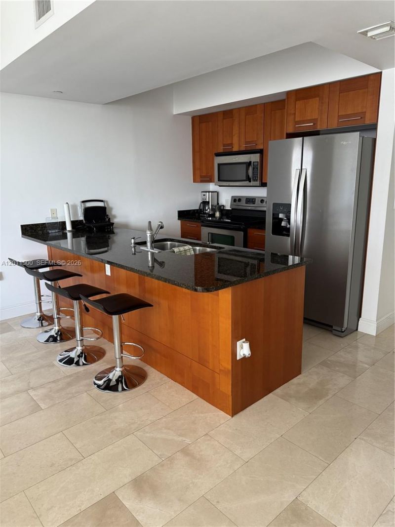 4100 Salzedo St, Unit 811, Coral Gables, FL 33146 Photo