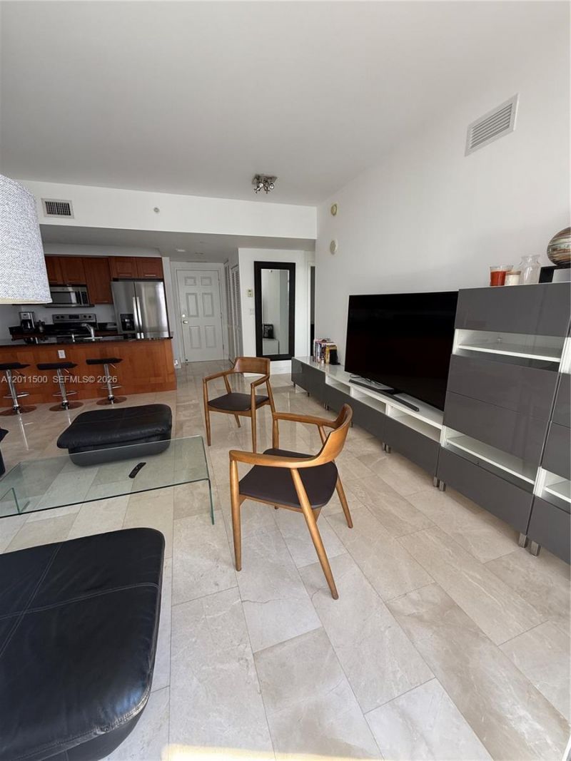 4100 Salzedo St, Unit 811, Coral Gables, FL 33146 Photo