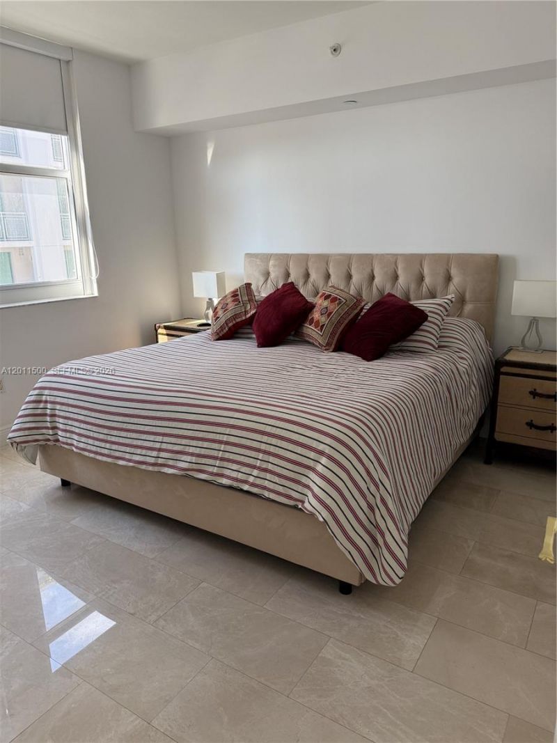4100 Salzedo St, Unit 811, Coral Gables, FL 33146 Photo