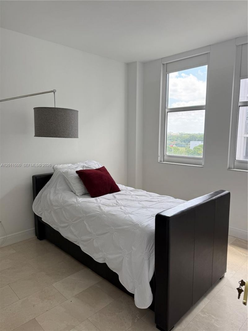 4100 Salzedo St, Unit 811, Coral Gables, FL 33146 Photo