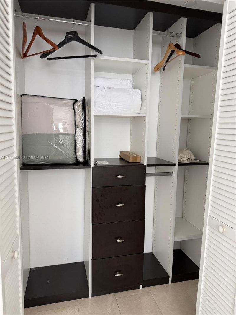 4100 Salzedo St, Unit 811, Coral Gables, FL 33146 Photo