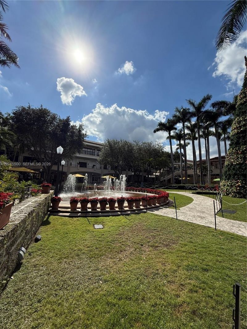 4100 Salzedo St, Unit 811, Coral Gables, FL 33146 Photo