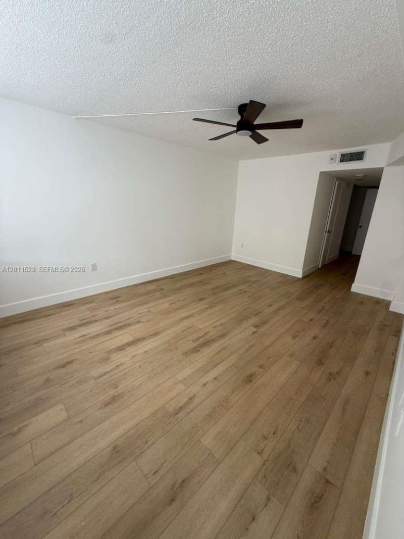 1750 NE 191st St, Unit 508-2, Miami, FL 33179 Photo