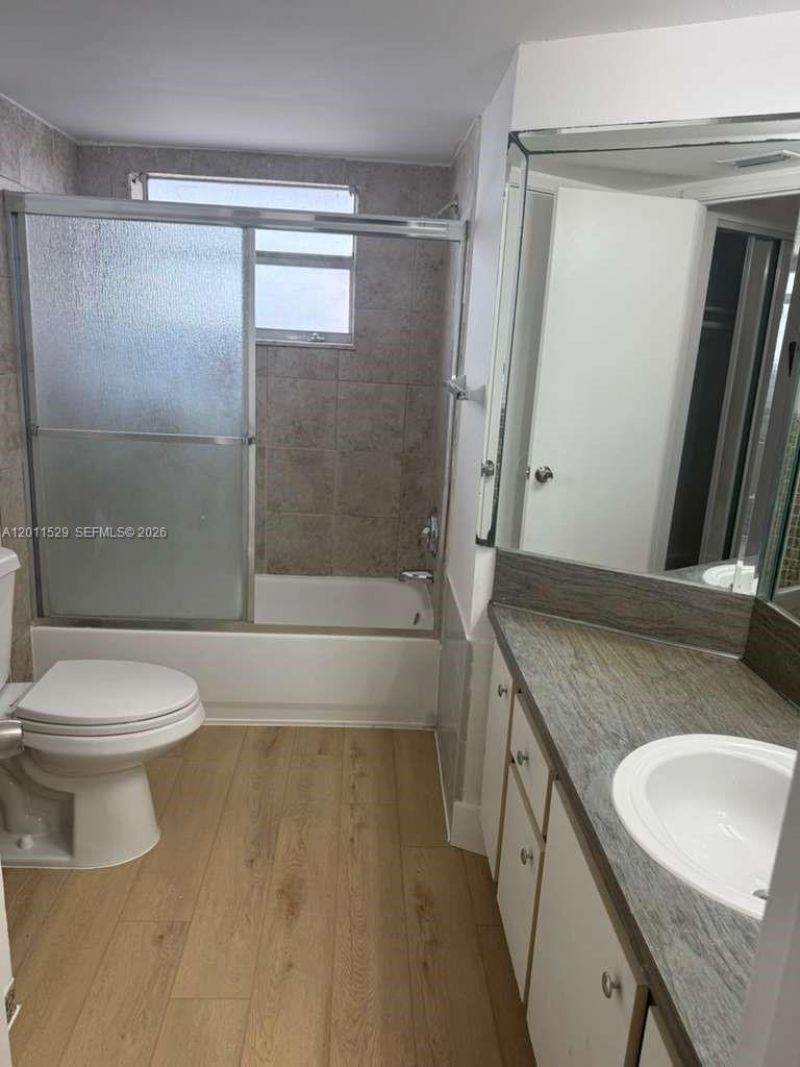 1750 NE 191st St, Unit 508-2, Miami, FL 33179 Photo