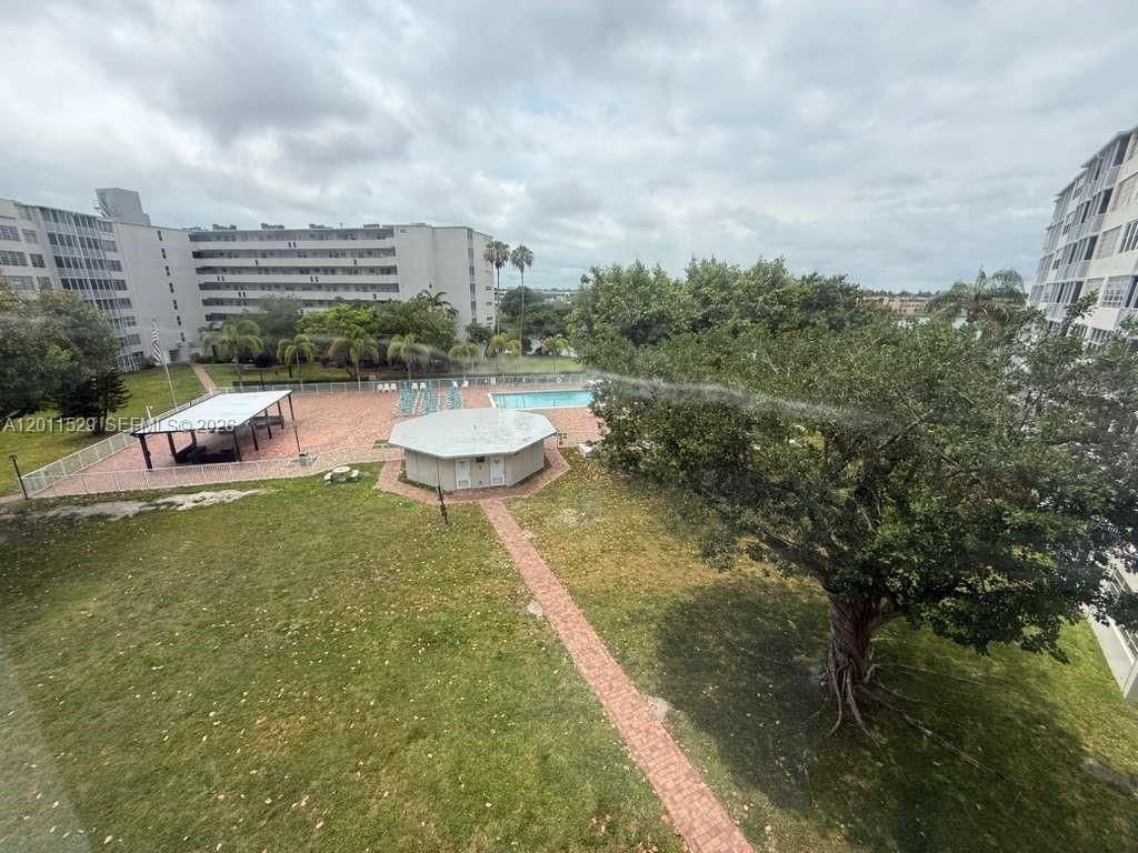 1750 NE 191st St, Unit 508-2, Miami, FL 33179 Photo