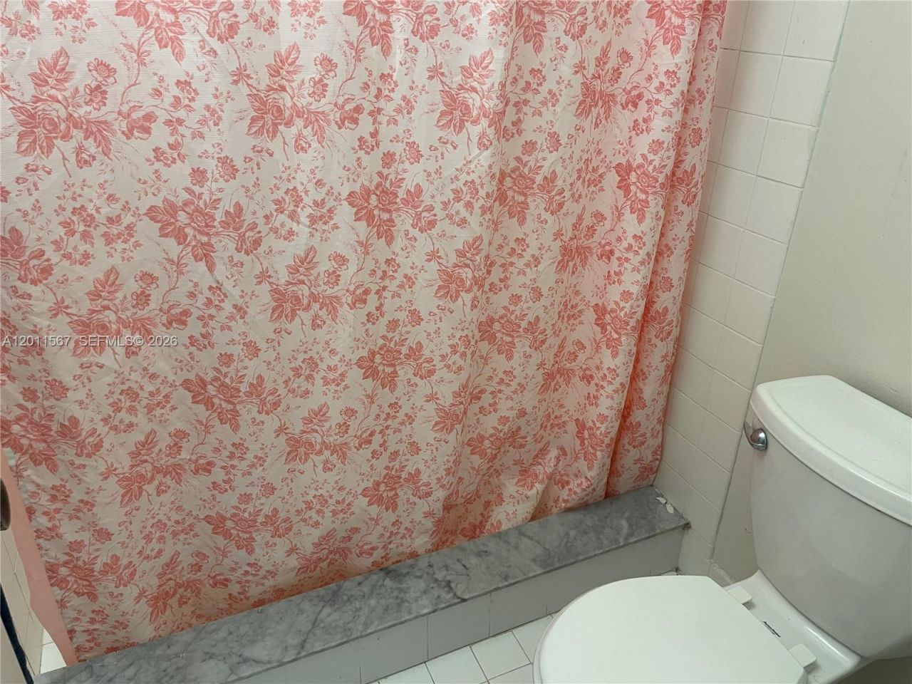 911 NE 199th St , Unit 102-14, Miami, FL 33179 Photo