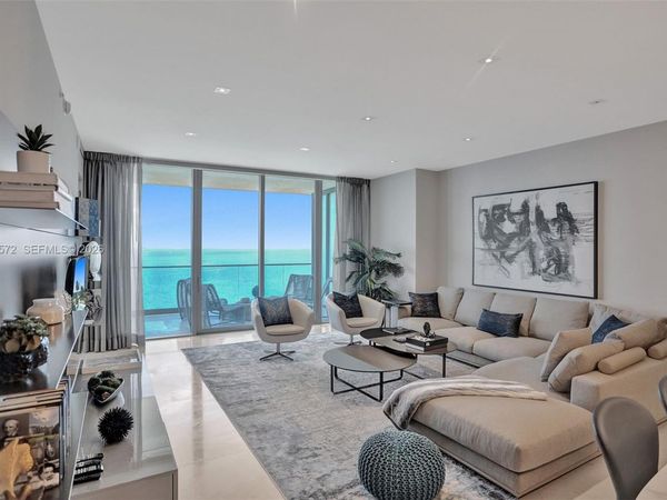 18975 Collins Ave, Unit 4302, Sunny Isles Beach, FL 33160