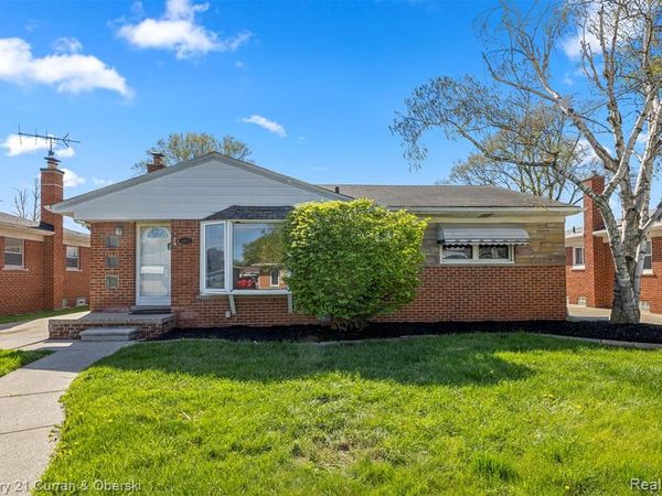 8821 Royal Grand, Redford Twp, MI 48239
