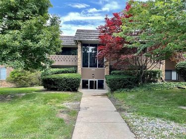 2116 PAULINE BLVD APT 304, Ann Arbor, MI 48103
