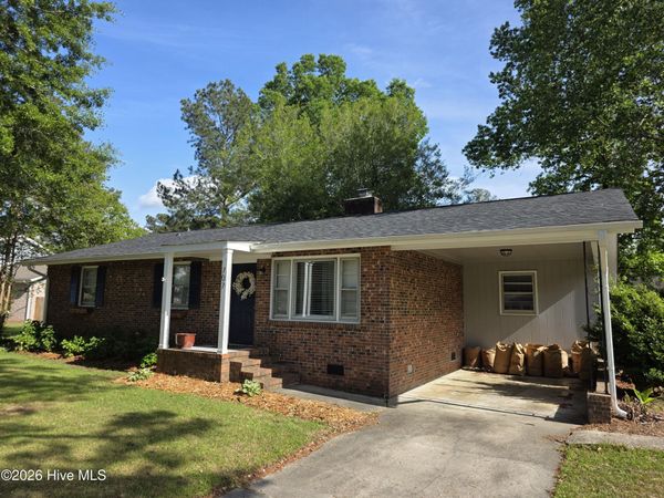707 Little John Avenue , Jacksonville, NC 28546