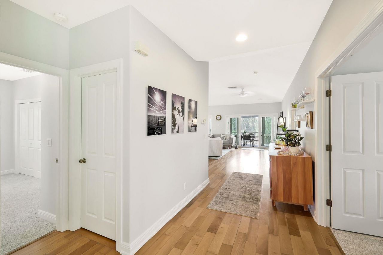 2130 Sunset Cir, Sanibel, FL 33957 Photo