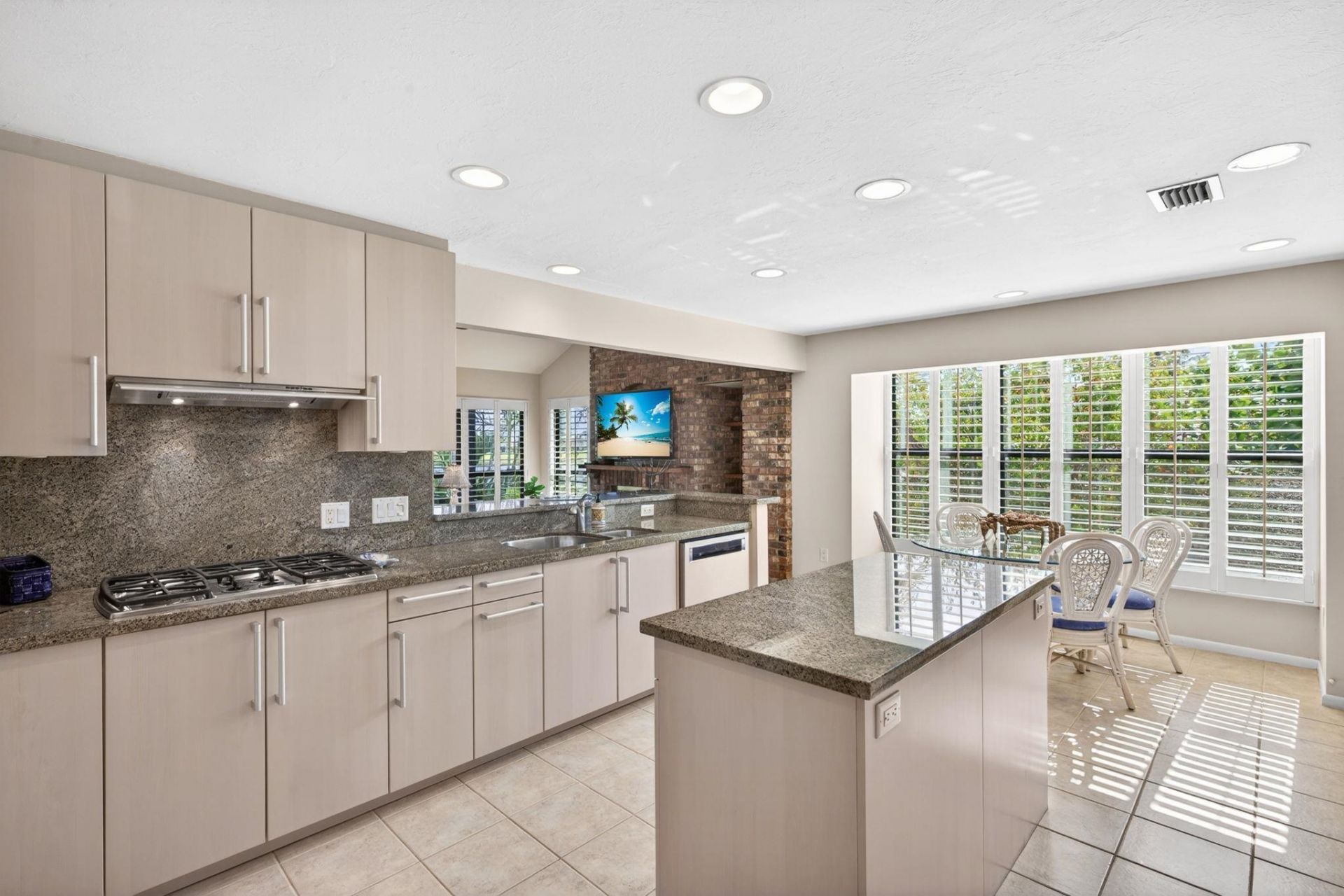 1057 Sand Castle Rd, Sanibel, FL 33957 Photo