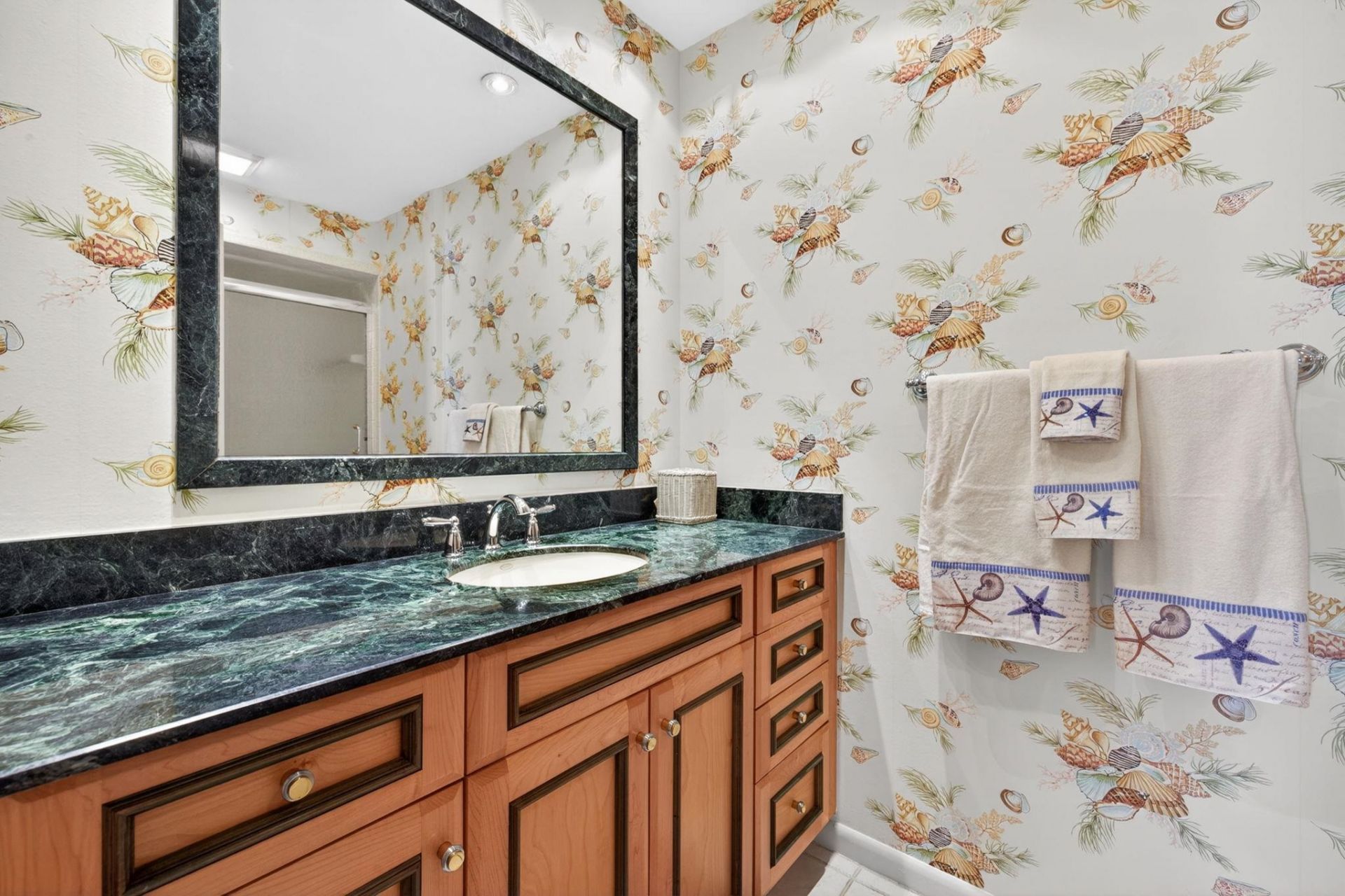 1057 Sand Castle Rd, Sanibel, FL 33957 Photo