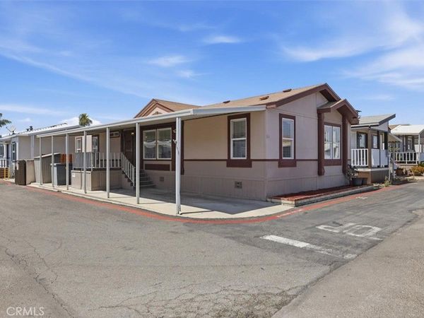 24200 Walnut Street, Unit 35, Torrance, CA 90501