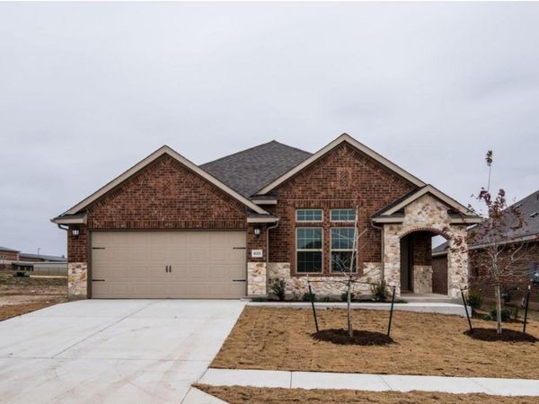 1025 Sundrops ST, Leander, TX 78641