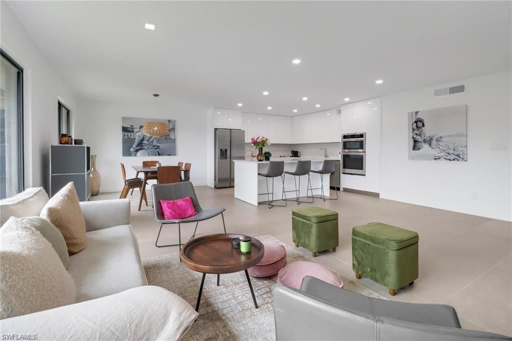 5964 Pelican Bay Blvd, Unit 434, Naples, FL 34108 Photo