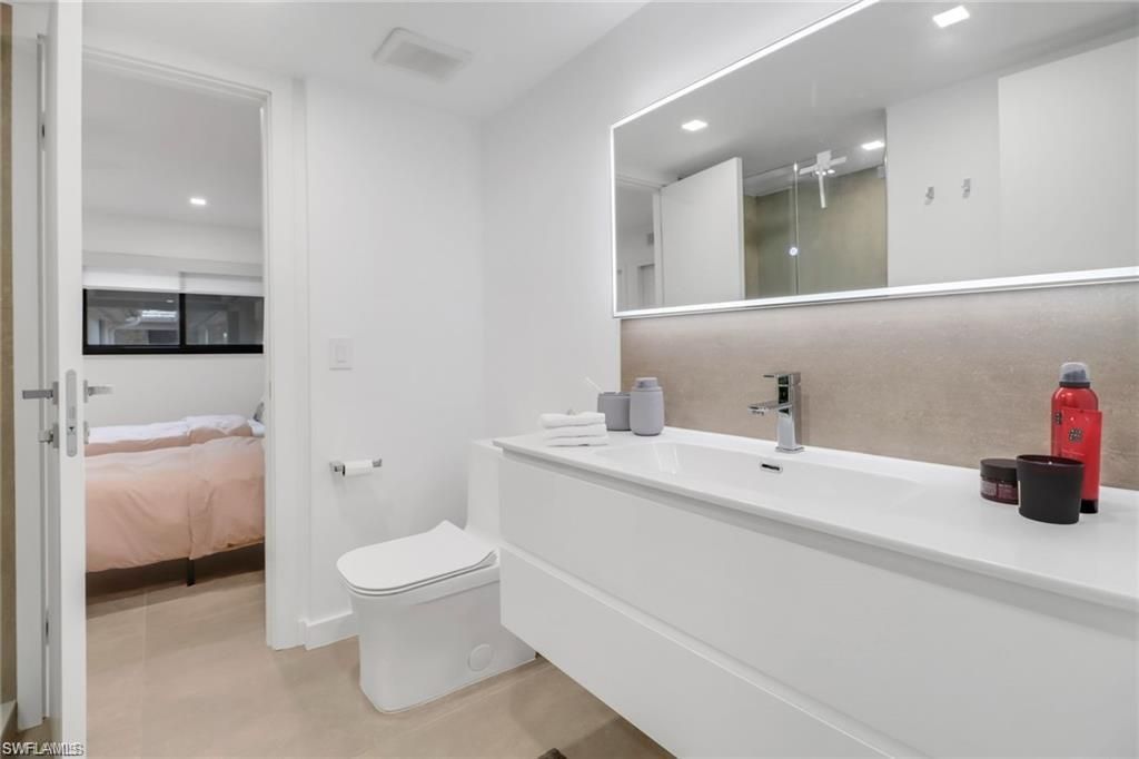 5964 Pelican Bay Blvd, Unit 434, Naples, FL 34108 Photo
