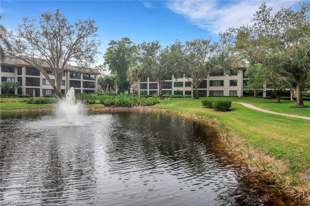 5964 Pelican Bay Blvd, Unit 434, Naples, FL 34108 Photo