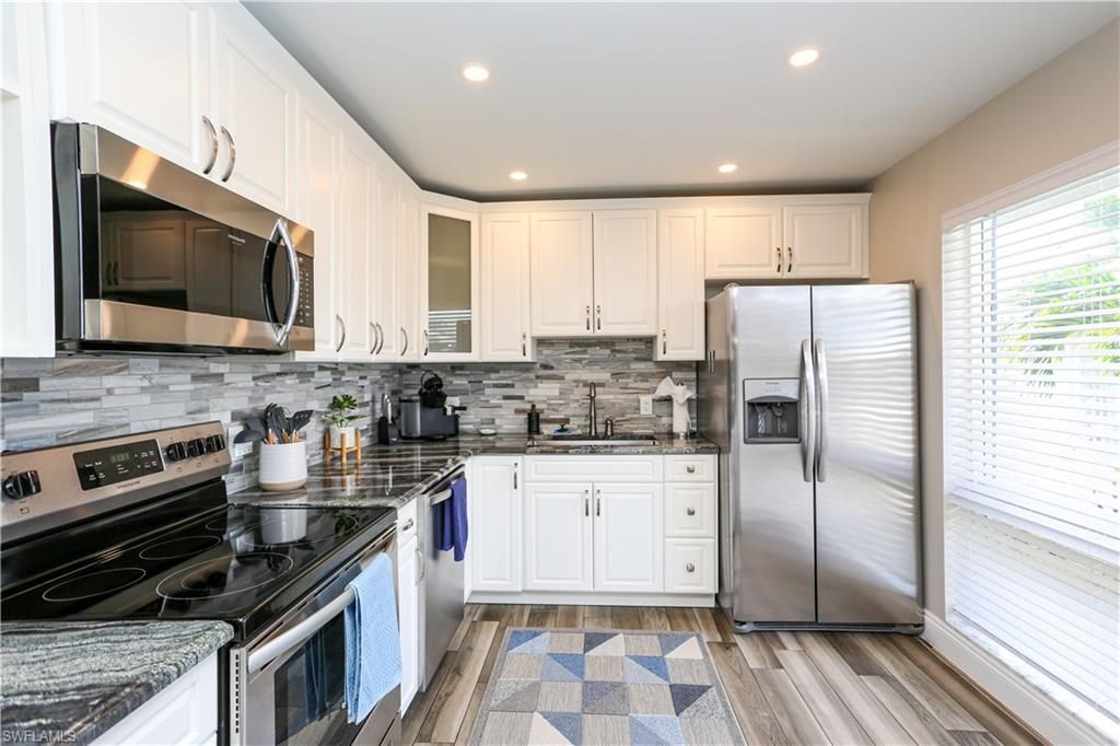 195 Peppermint Ln , Unit 884, Naples, FL 34112 Photo