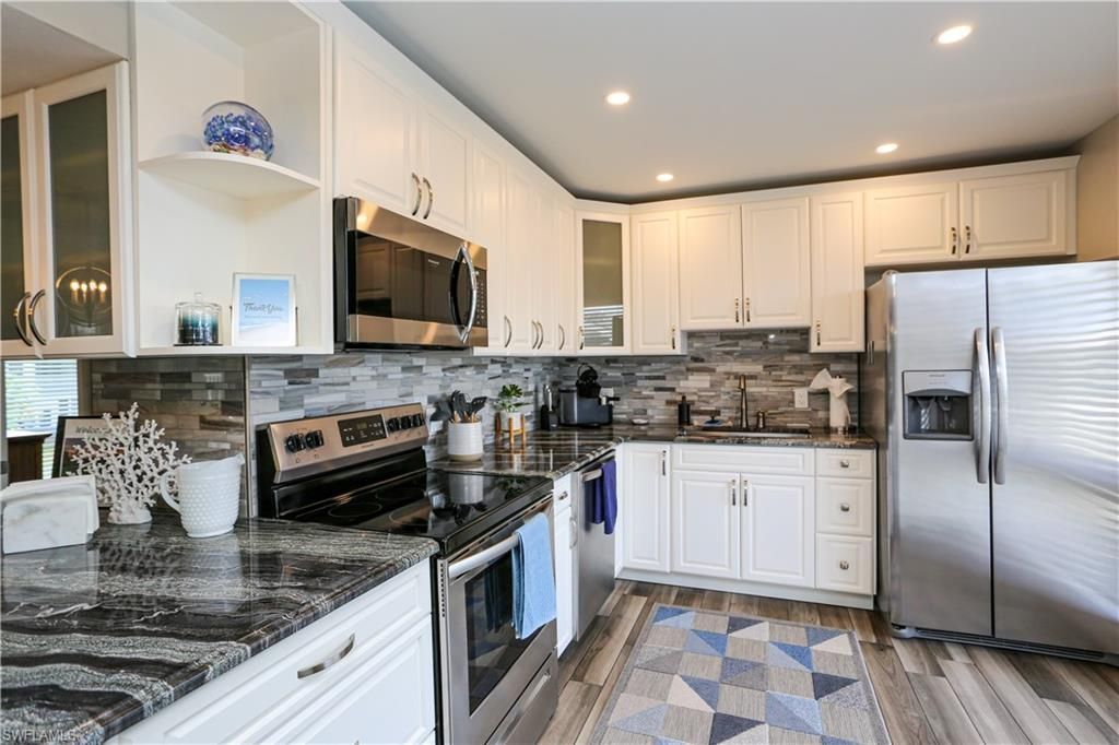 195 Peppermint Ln , Unit 884, Naples, FL 34112 Photo