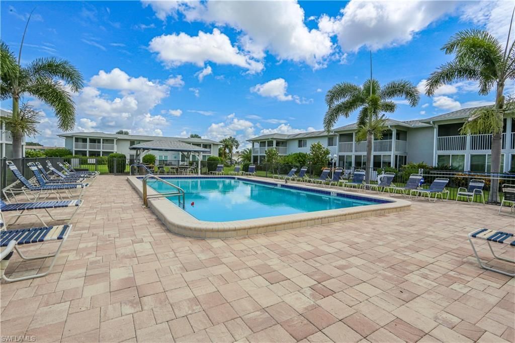 195 Peppermint Ln , Unit 884, Naples, FL 34112 Photo