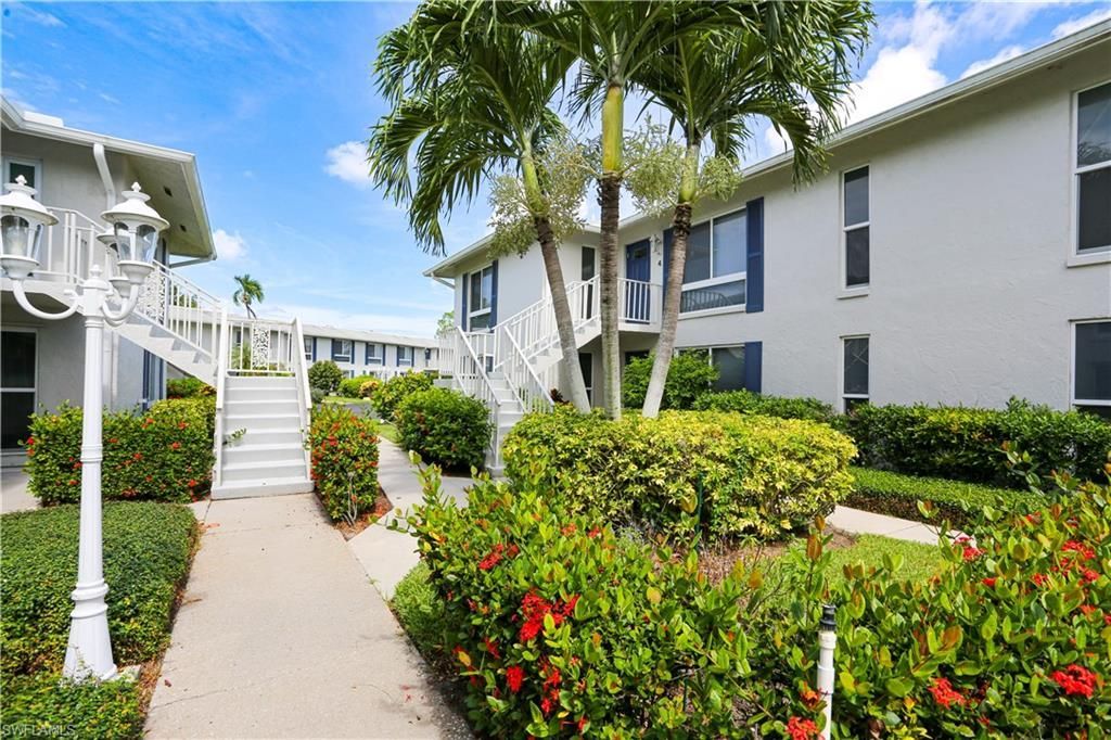 195 Peppermint Ln , Unit 884, Naples, FL 34112 Photo