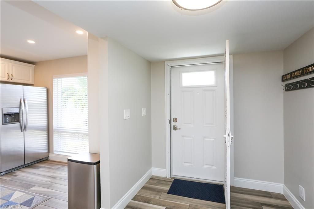 195 Peppermint Ln , Unit 884, Naples, FL 34112 Photo