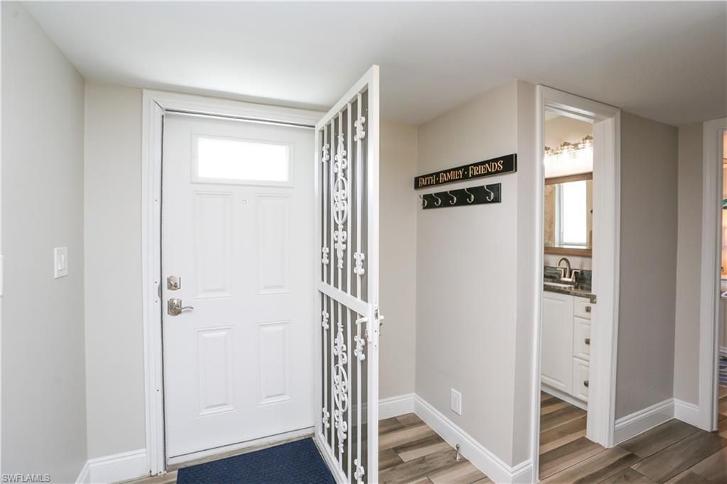 195 Peppermint Ln , Unit 884, Naples, FL 34112 Photo