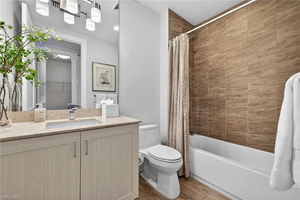 1030 3rd Ave S, Unit 210, Naples, FL 34102 Photo