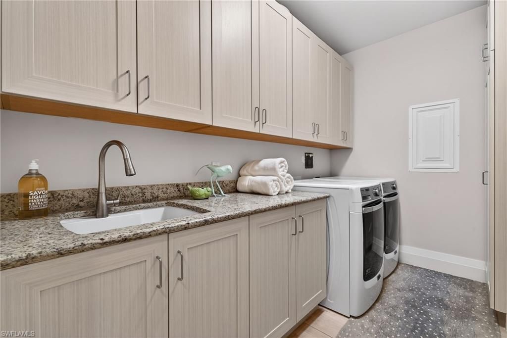 1030 3rd Ave S, Unit 210, Naples, FL 34102 Photo
