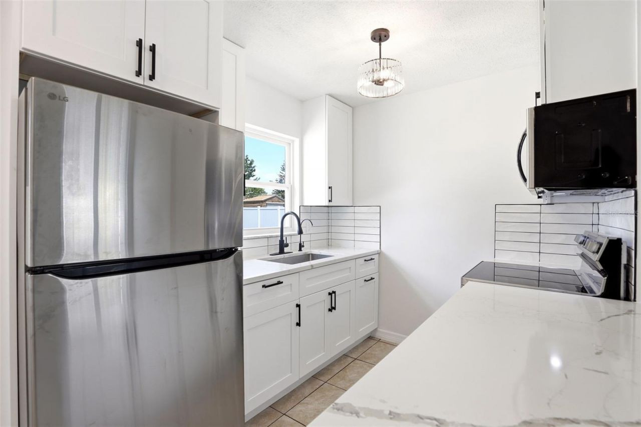 5465 Lescot Lane, Orlando, FL 32811 Photo